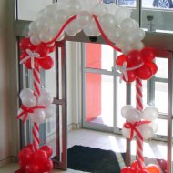 balloon arch_f86w.jpg